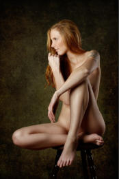 Barhocker verdeckt Nude Akt Bremen Model