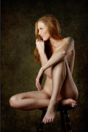 Barhocker verdeckt Nude Akt Bremen Model